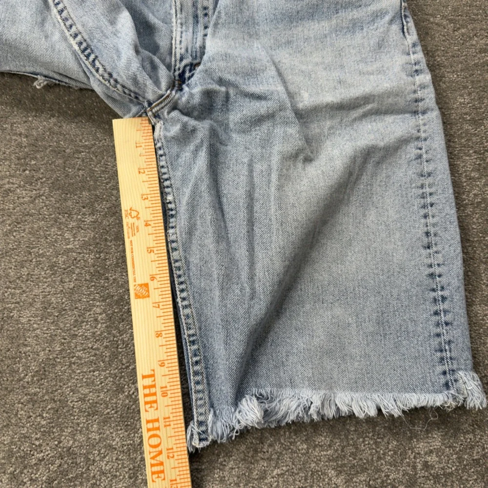 Levi 550 Denim Shorts Mens *36* Light Wash Cut Off Frayed Hem Vintage Made USA